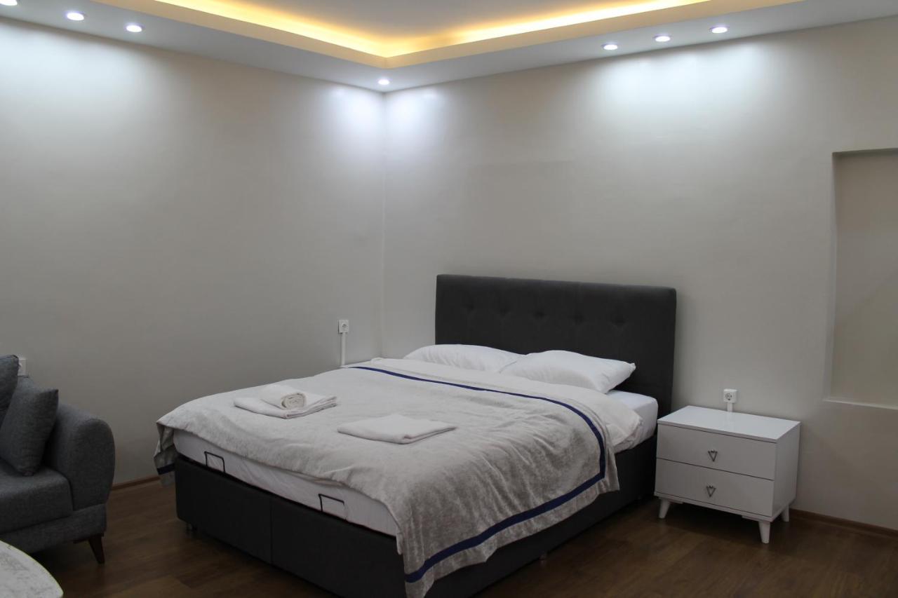 Beyoglu Asmalimescit'Te Mobilyali Balkonlu Daire Apartamento Istambul Exterior foto